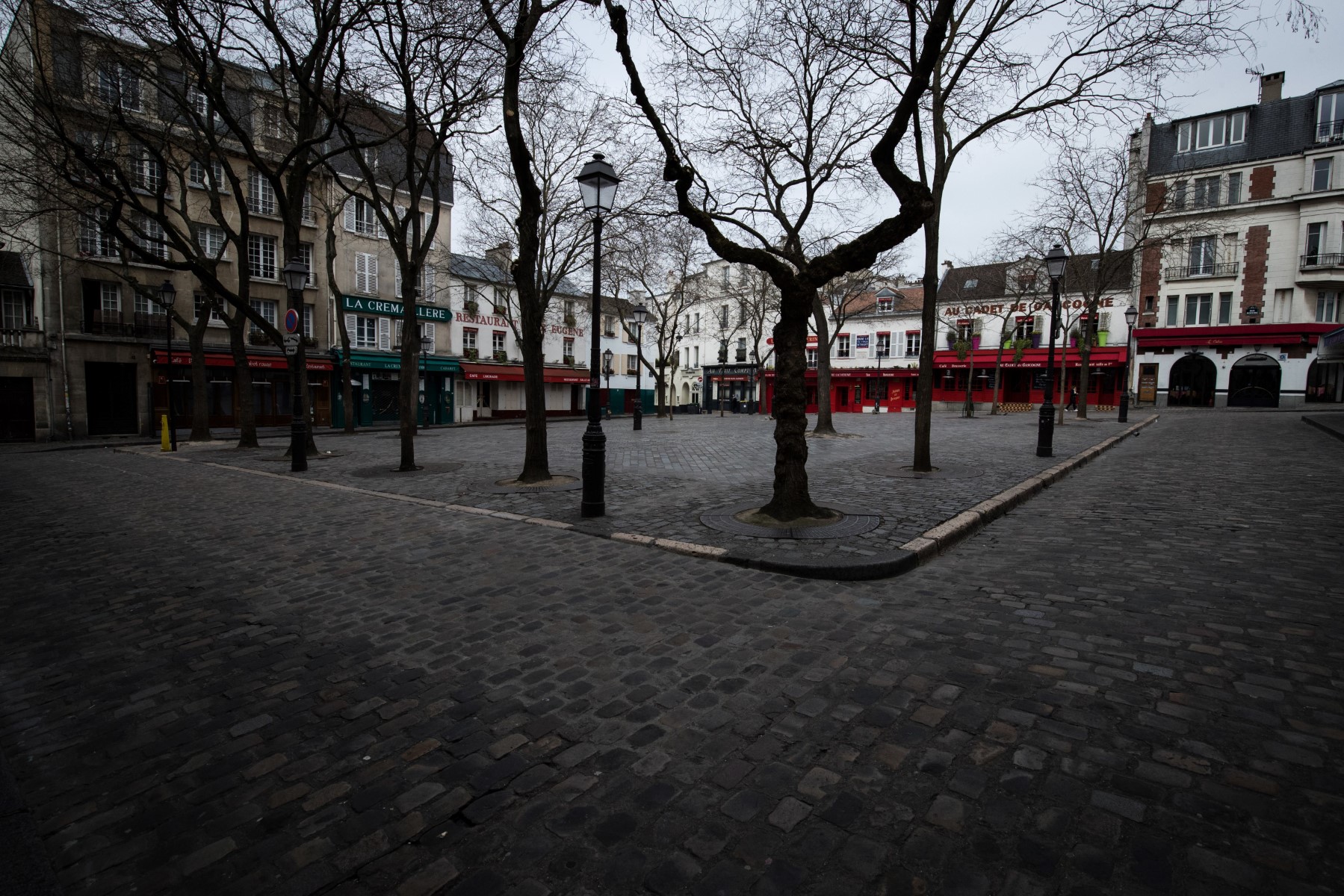 A la porte de la Chapelle, un quartier flambant neuf mais une encombrante réputation