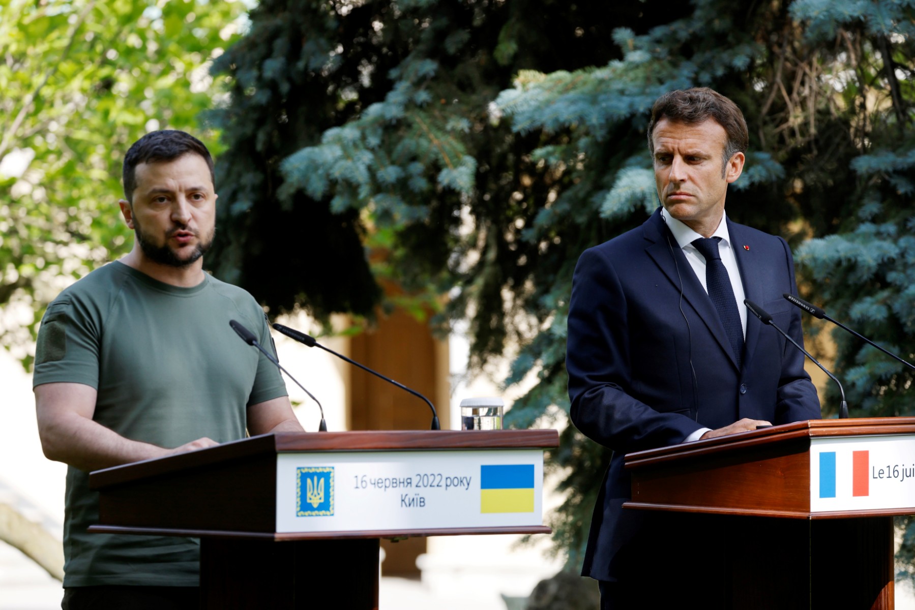 Ukraine: Macron promet de travailler à de «nouvelles sanctions» européennes contre la Russie