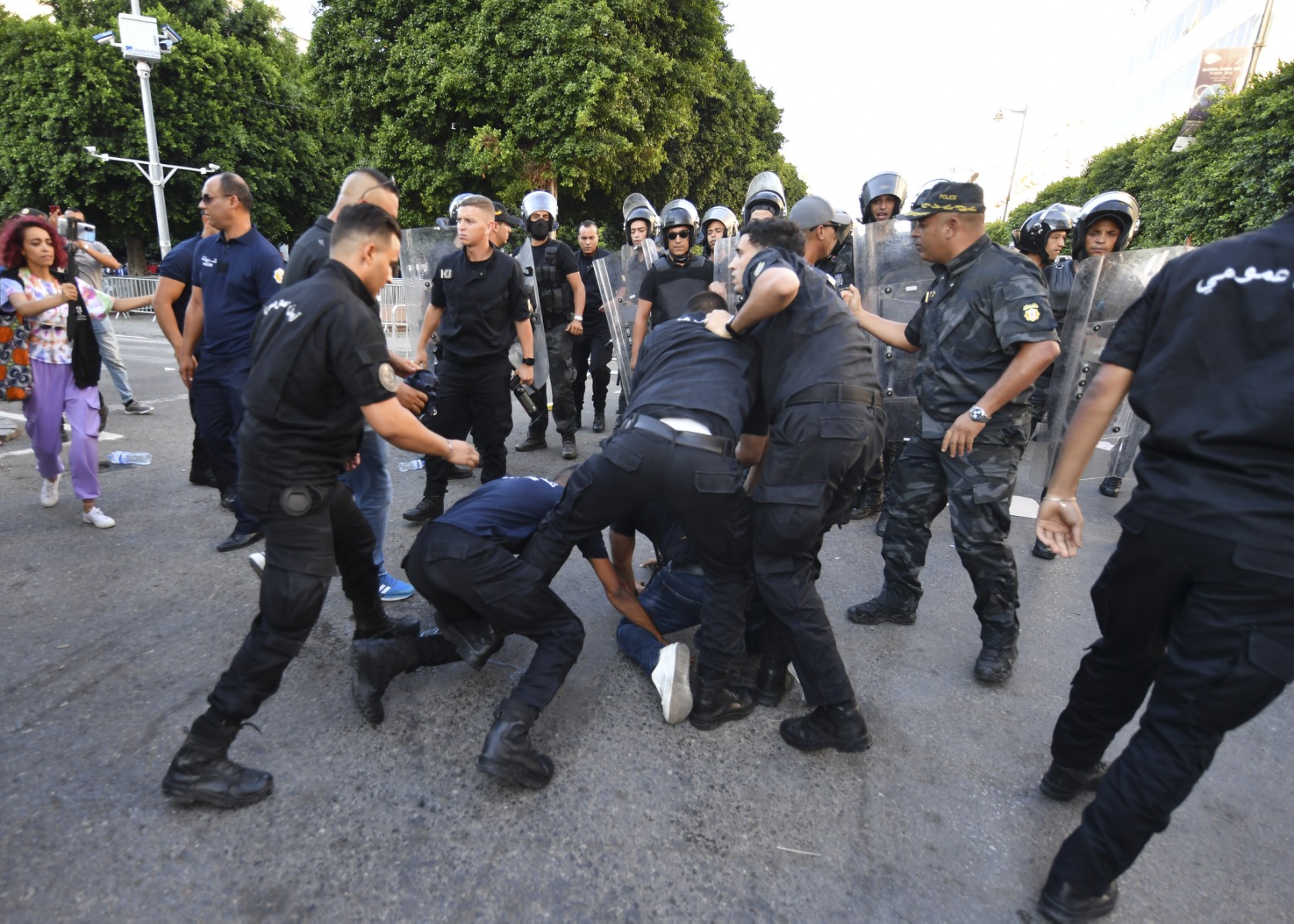 Tunisie: Heurts entre police et manifestants après la mort d'un jeune