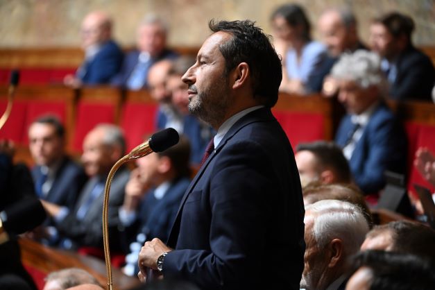 Les députés RN vont lancer une commission d'enquête sur le financement étranger des partis