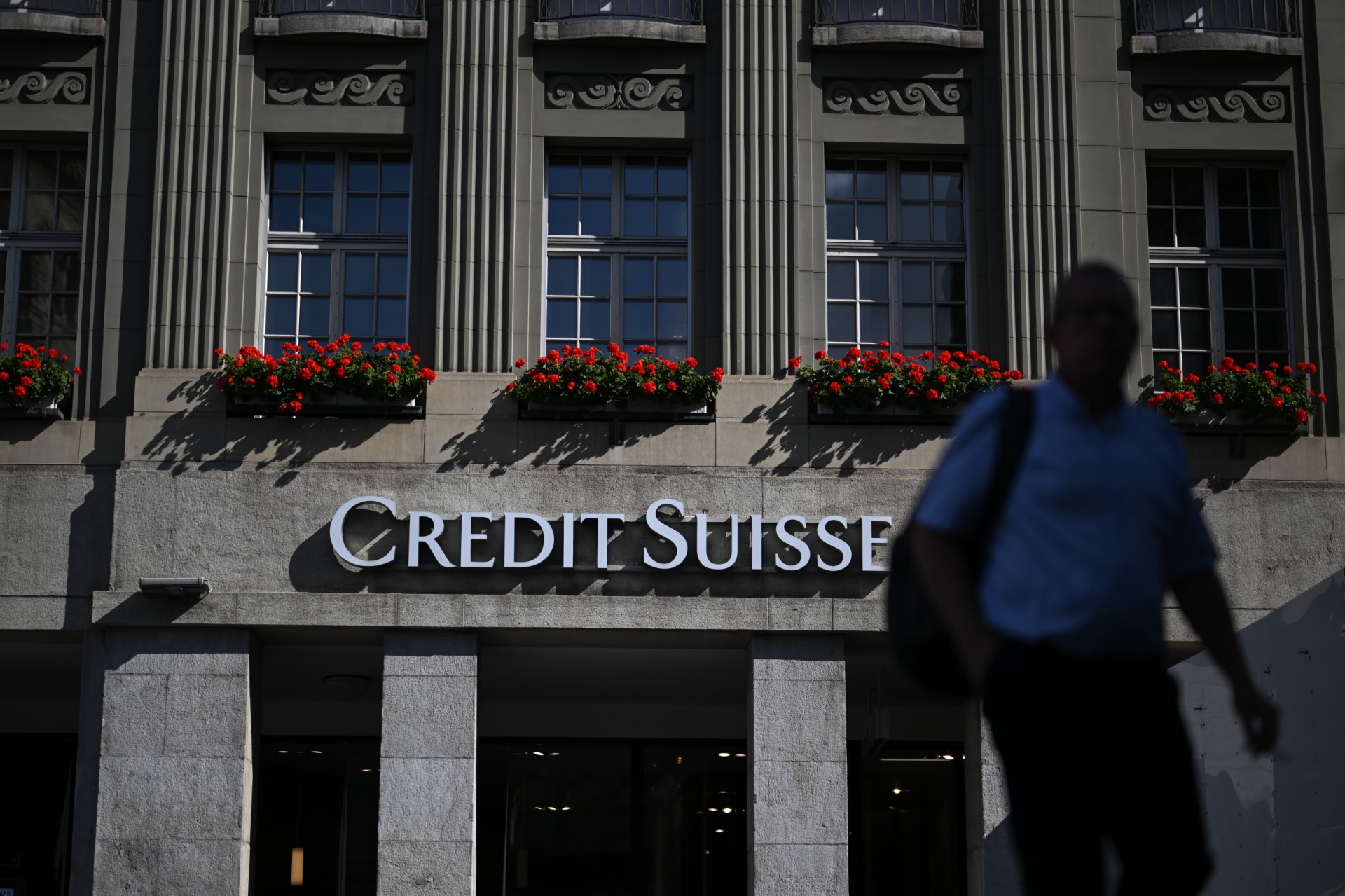 Les déboires de Credit Suisse, un nouveau Lehman Brothers en perspective ?