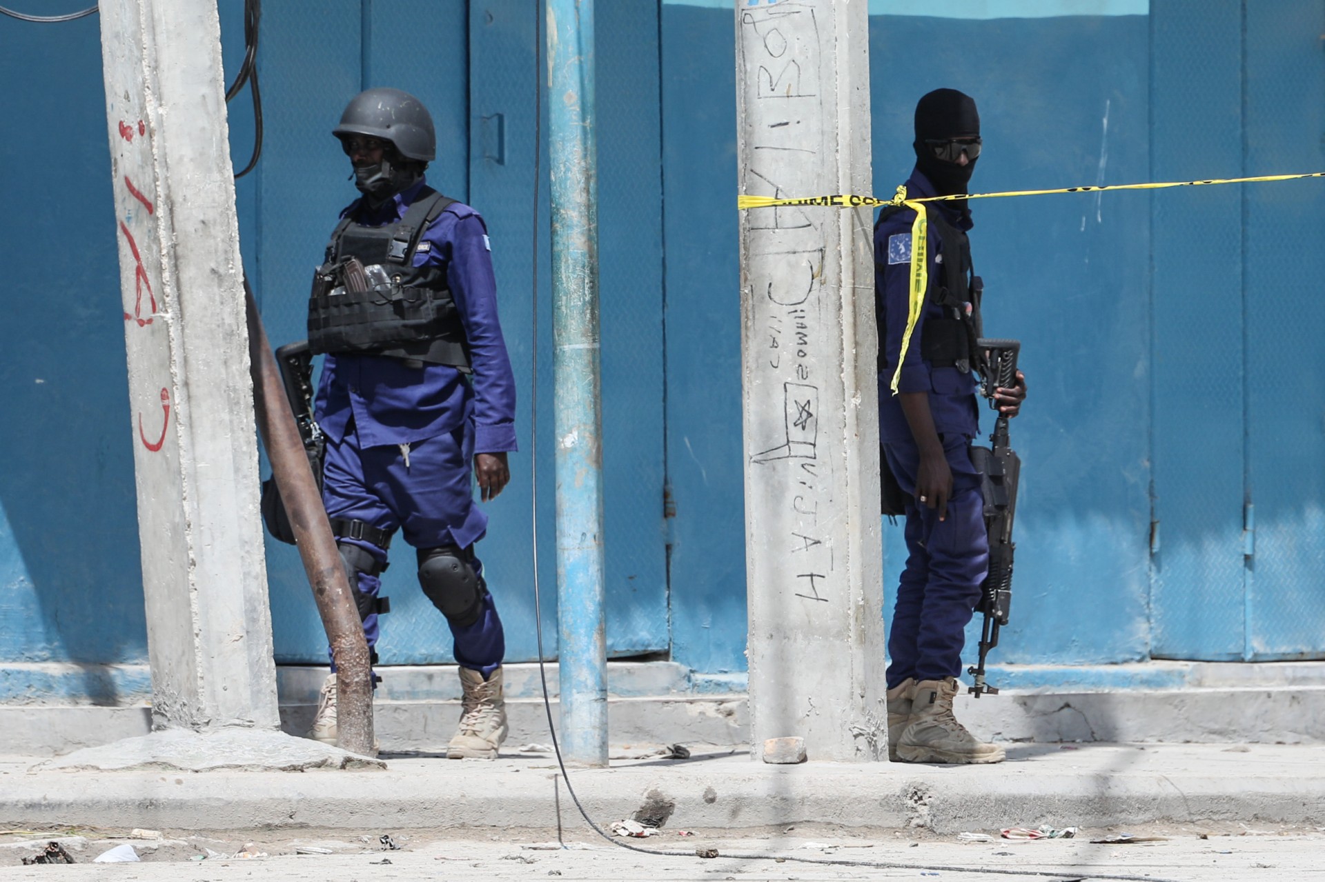 Somalie: au moins neuf morts dans deux attaques suicides des djihadistes shebab