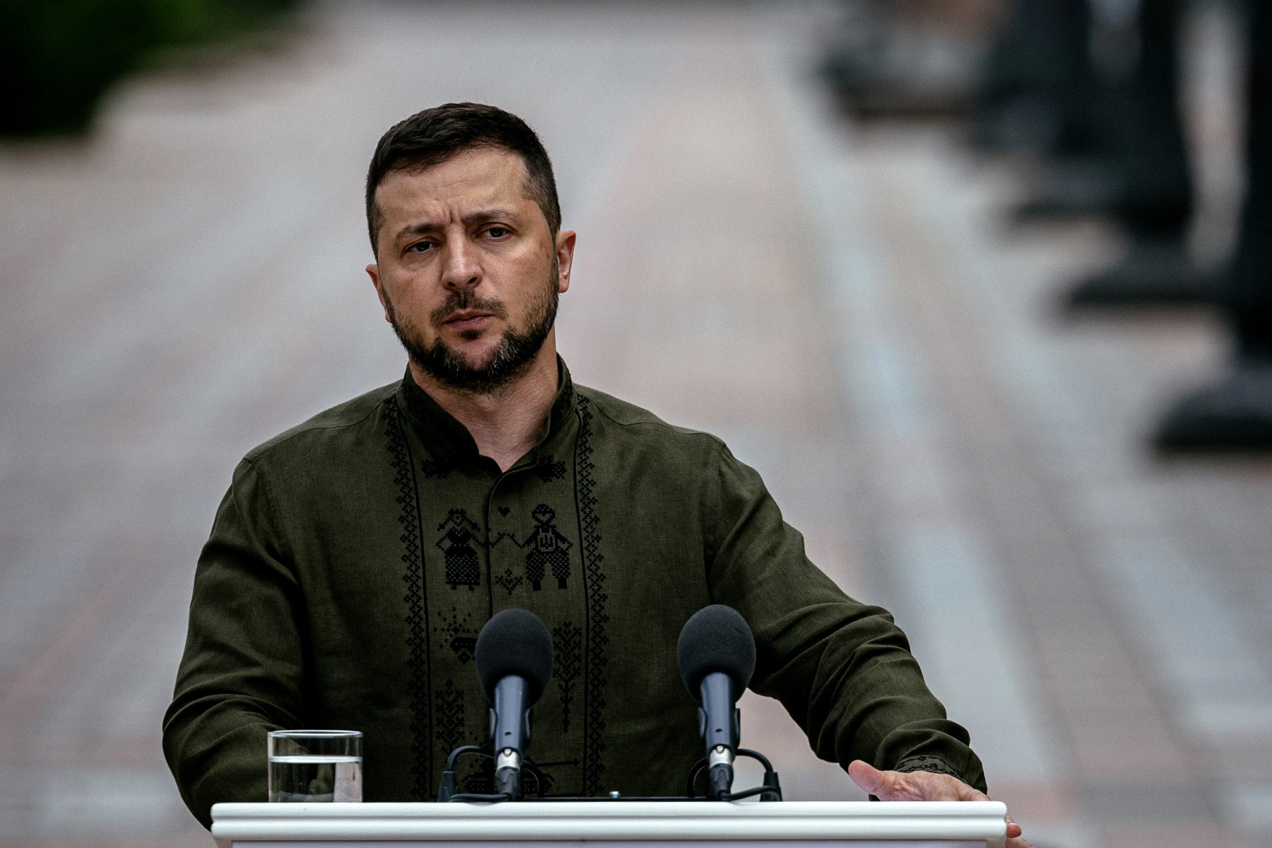 Ukraine: Zelensky revendique des avancées «puissantes» et remercie Biden