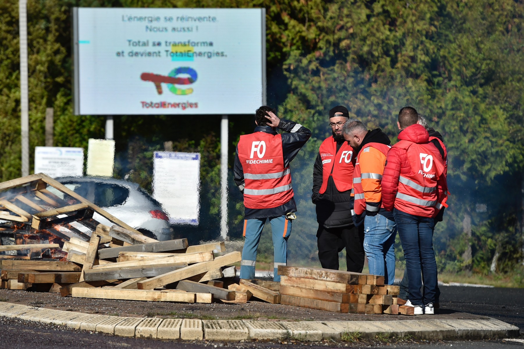 TotalEnergies : le mouvement reconduit, la CGT souhaite s'inscrire dans la durée