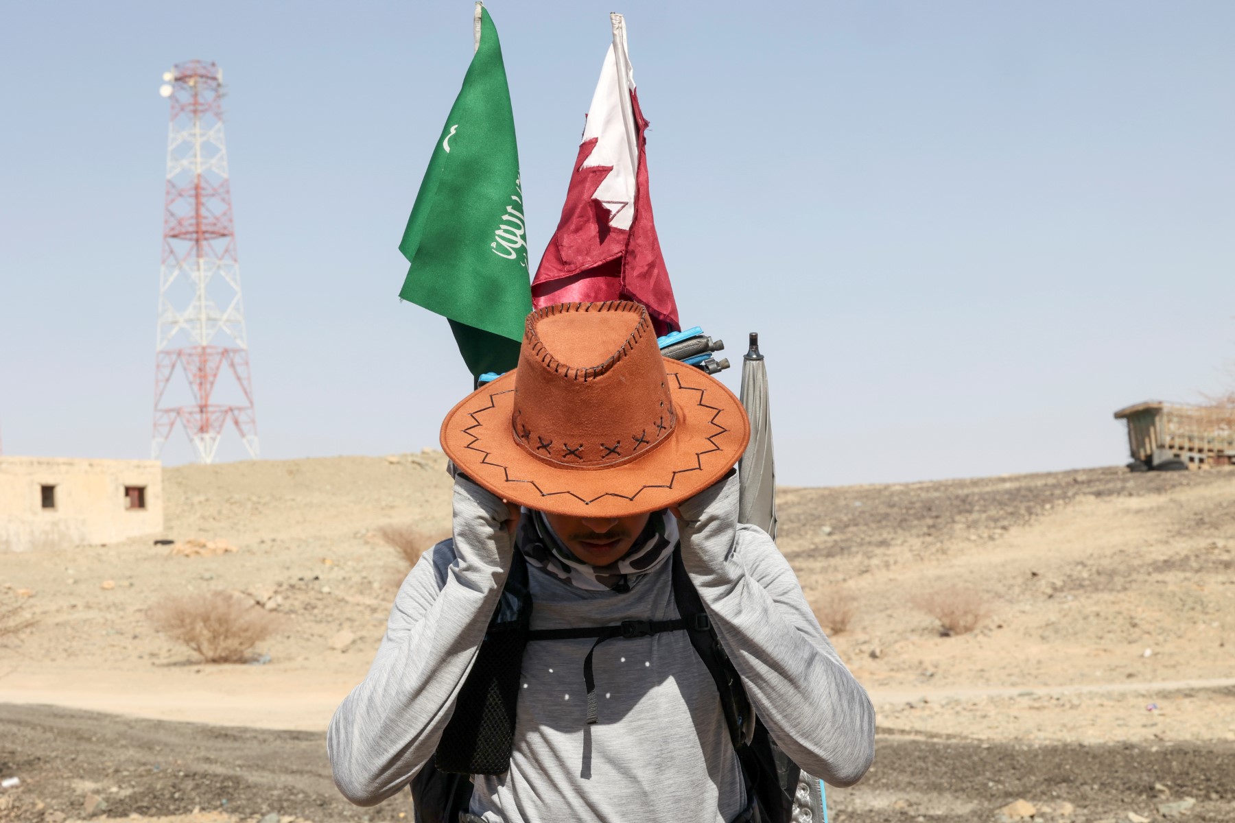 Un jeune saoudien, un parcours solitaire de 1600 kilomètres et 2 mois de marche
