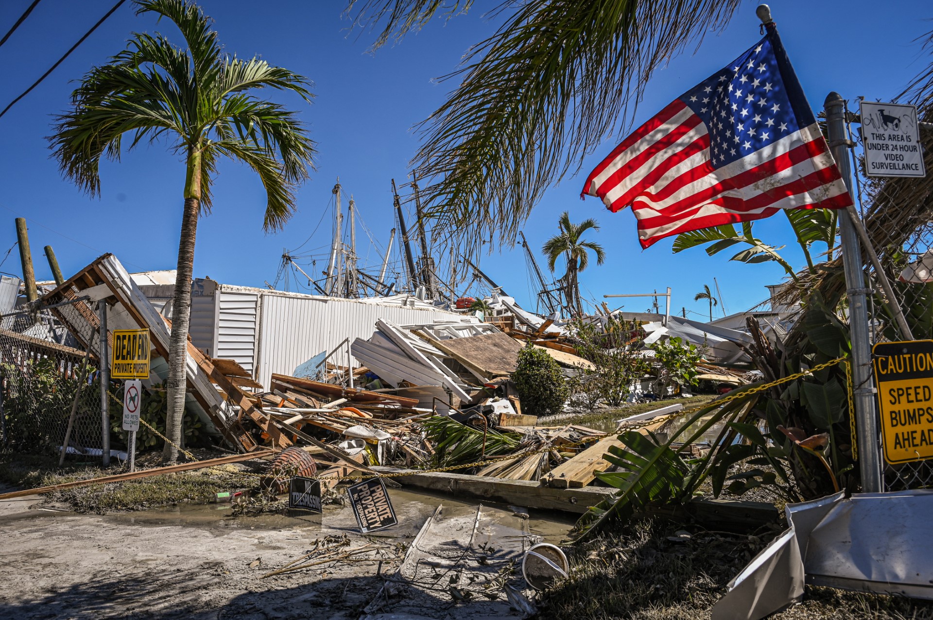 La Floride continue de compter ses morts après Ian