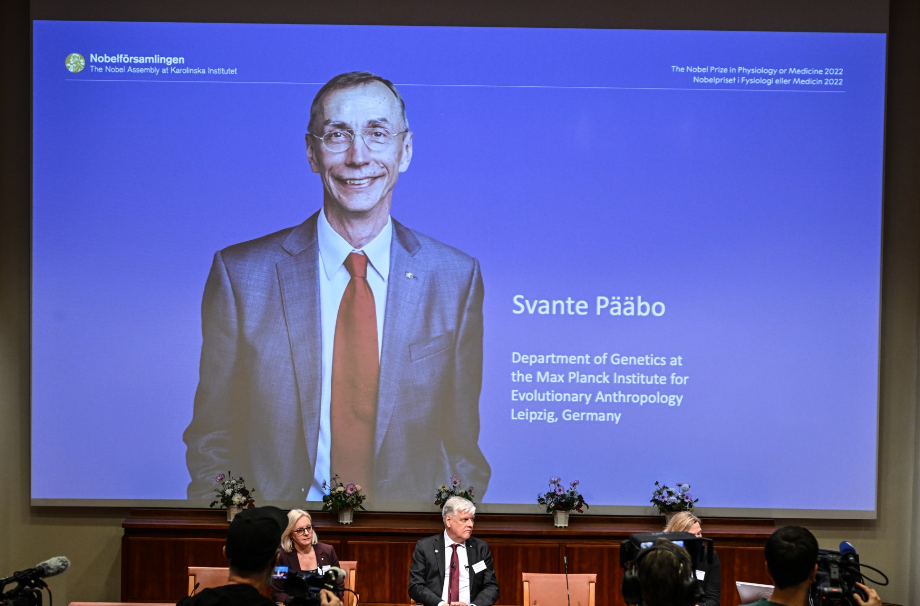 Le Nobel de médecine au Suédois Svante Pääbo, chasseur de l'ADN préhistorique