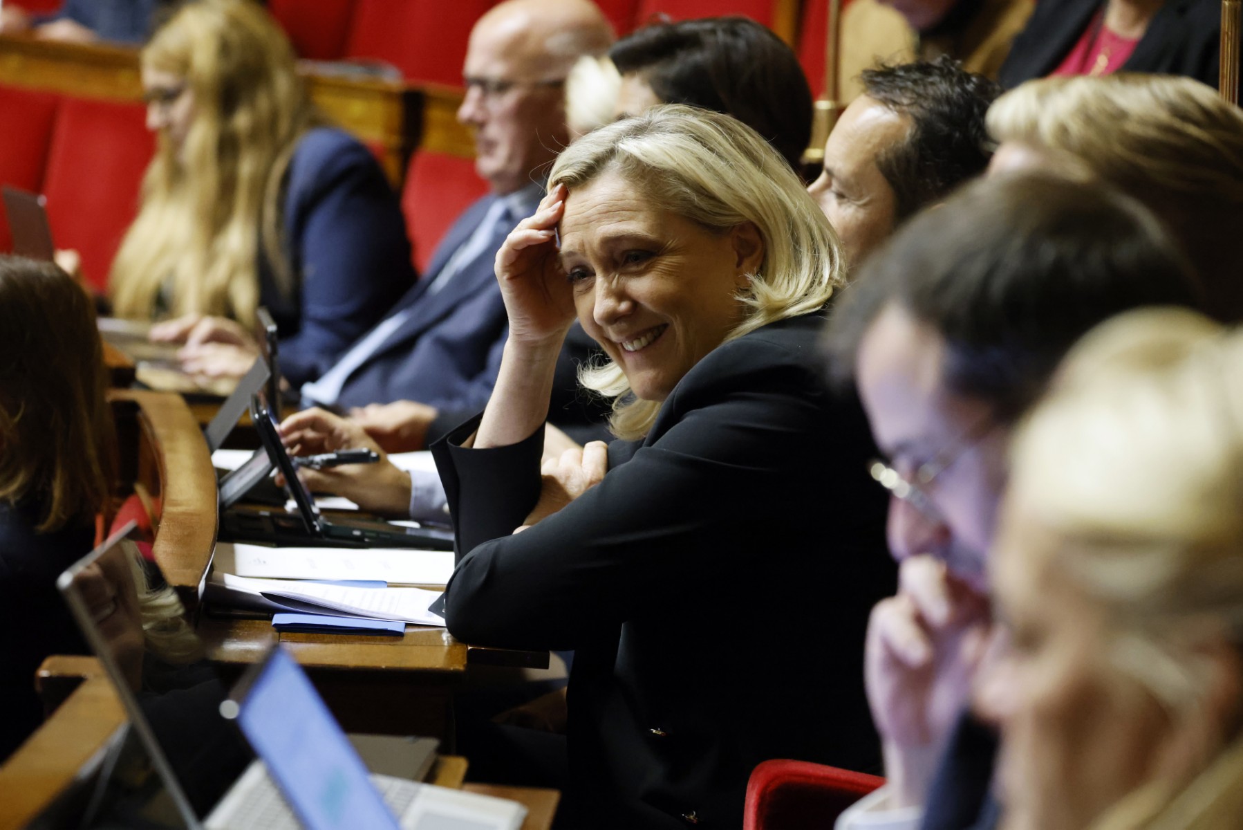Mise en examen de Kohler: Le Pen veut s'attaquer au «pantouflage»