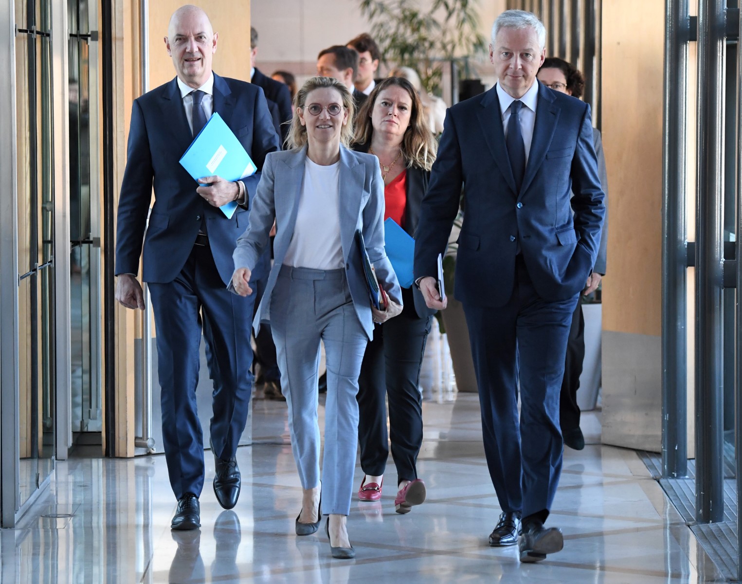 La France lance un plan de sobriété énergétique tous azimuts pour affronter l'hiver