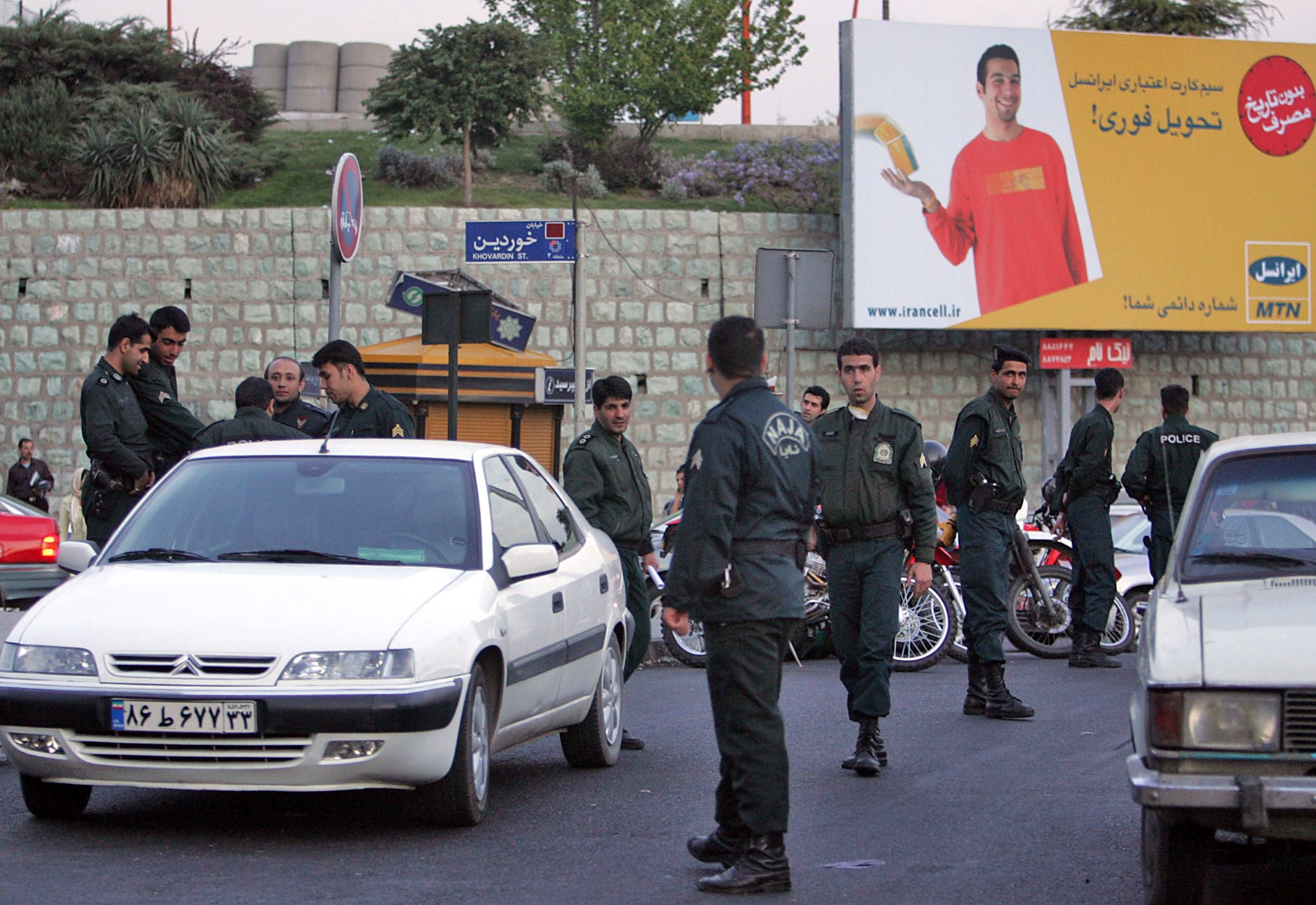 Iran: deux membres des forces de l'ordre tués dans le Sud