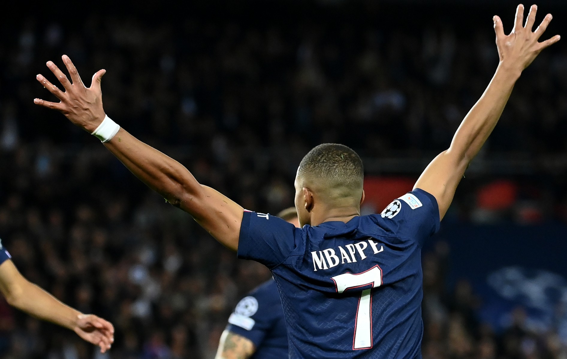 Foot: au PSG, les controverses volent en escadrille