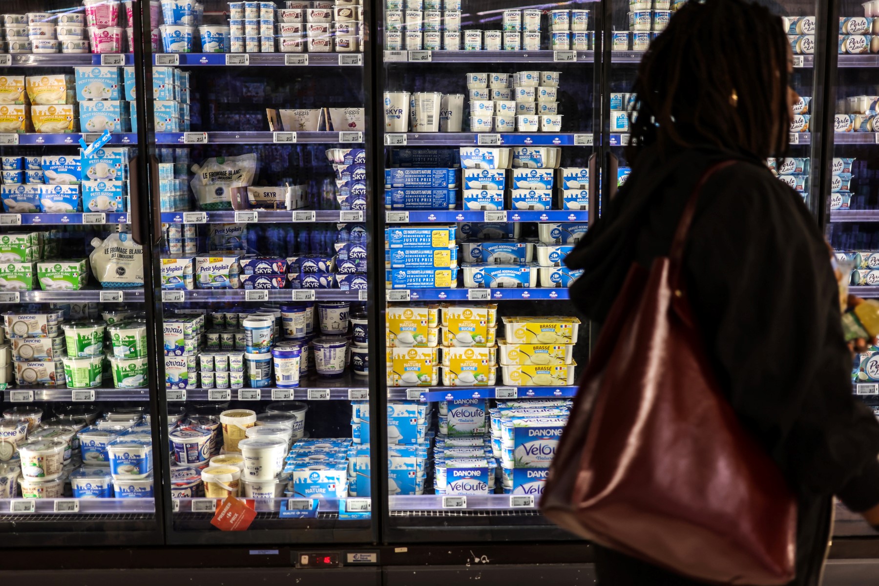 En France, les commerces mettent en pratique la sobriété énergétique, les yeux rivés sur 2023