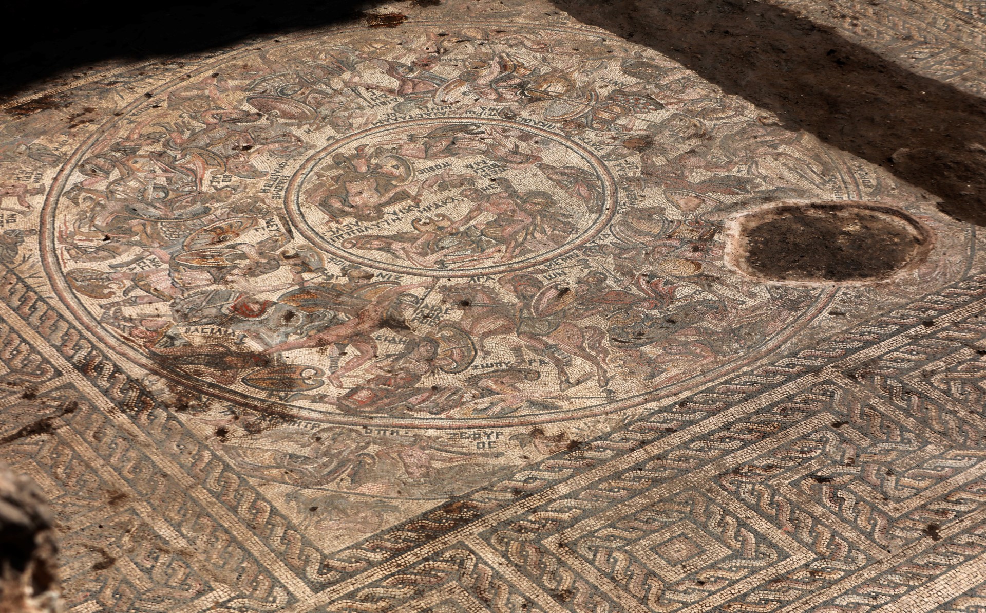 Syrie: découverte d'une rare mosaïque romaine du IVe siècle