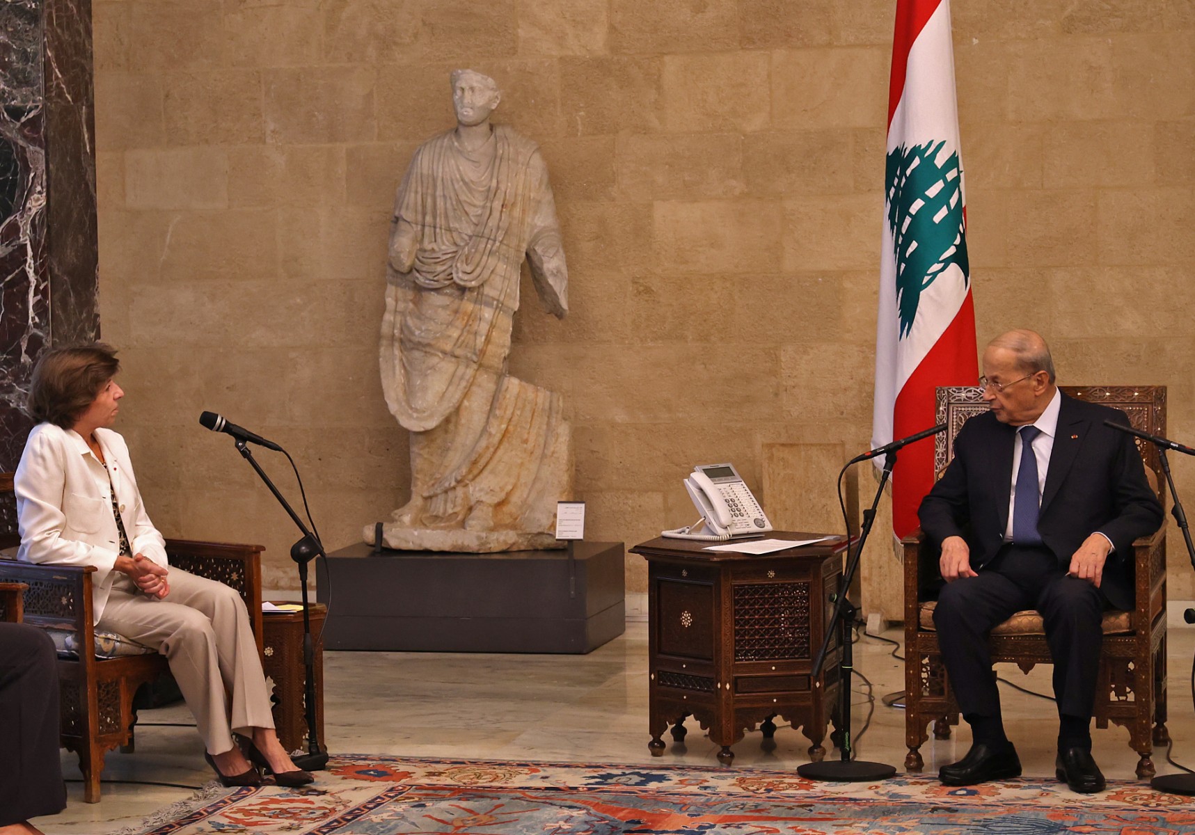 Au Liban, la cheffe de la diplomatie française appelle à élire un président