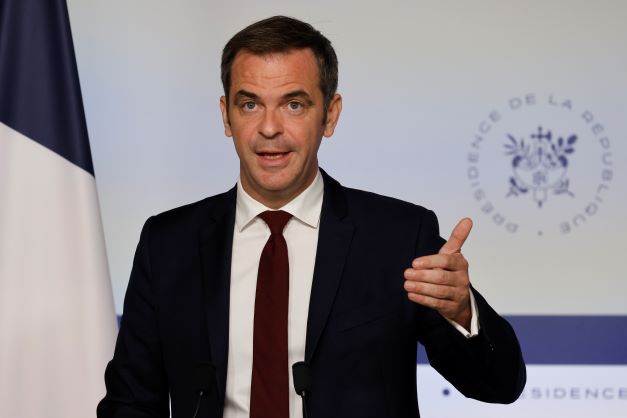 Après le meurtre d'une adolescente, Paris dit devoir « faire mieux» sur les expulsions d'immigrés irréguliers