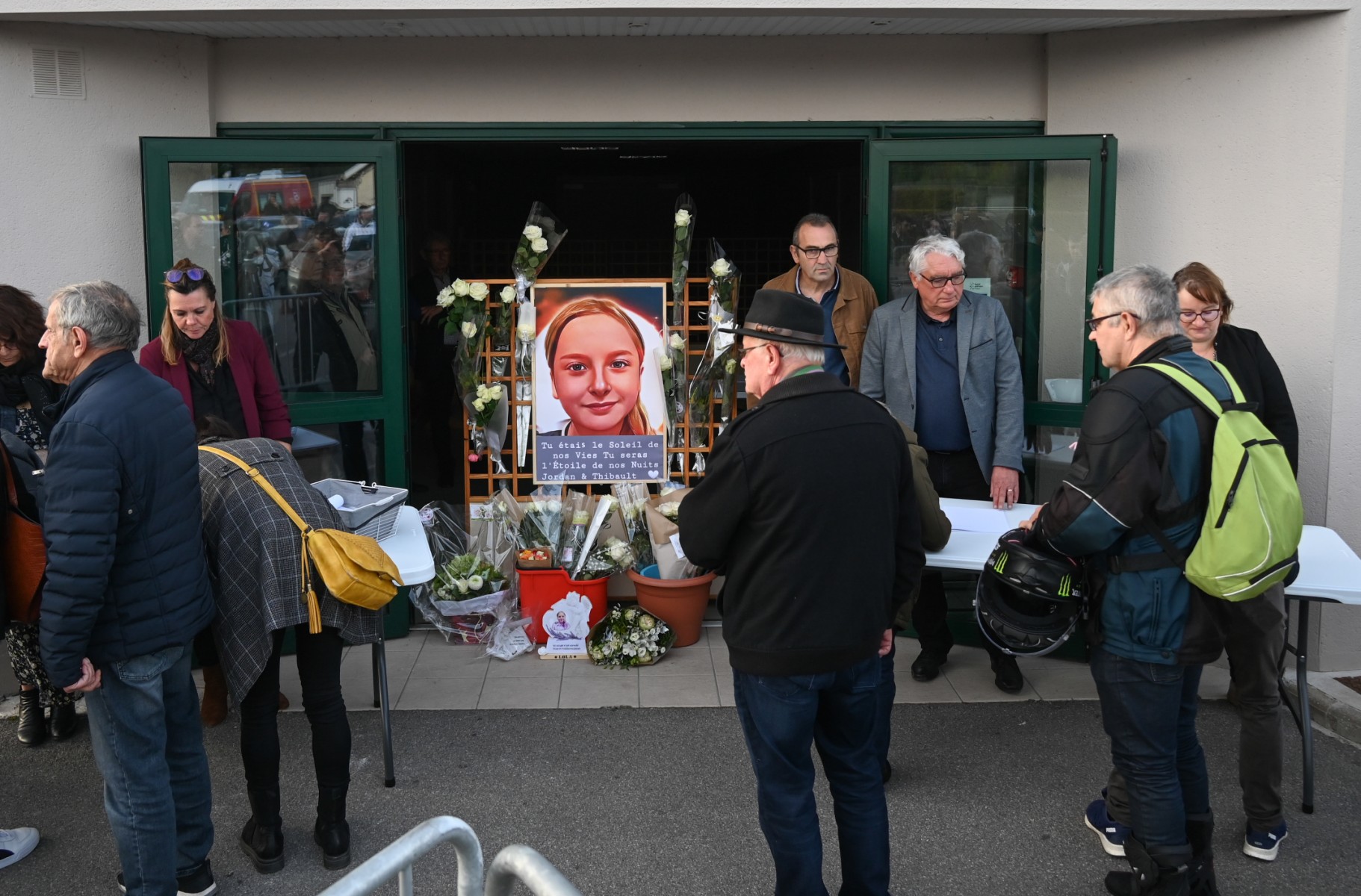 Ultime hommage à Lola, ses parents rejettent toute récupération