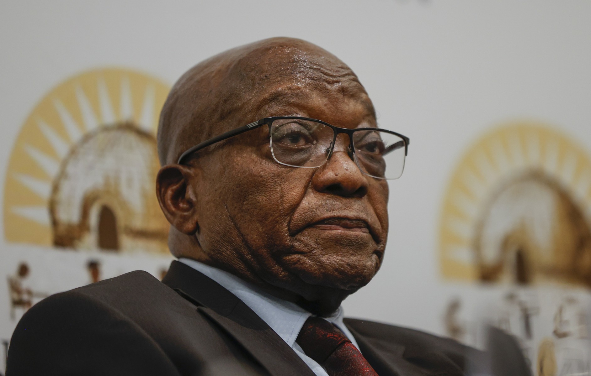 Afrique du Sud: le président Ramaphosa accusé de «trahison» et corruption par Jacob Zuma