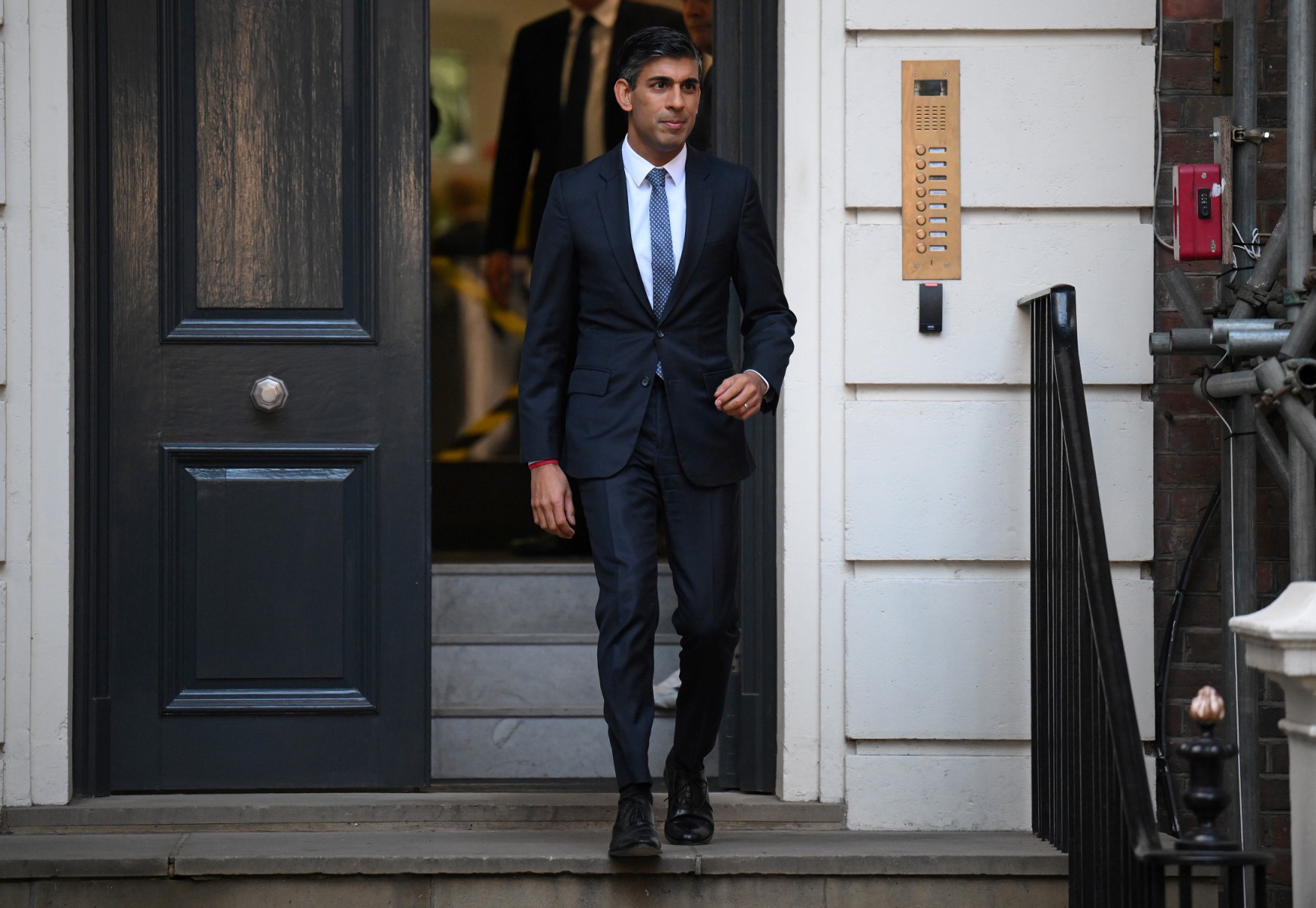 Traversées illégales de la Manche: Rishi Sunak demande à Macron une meilleure coopération