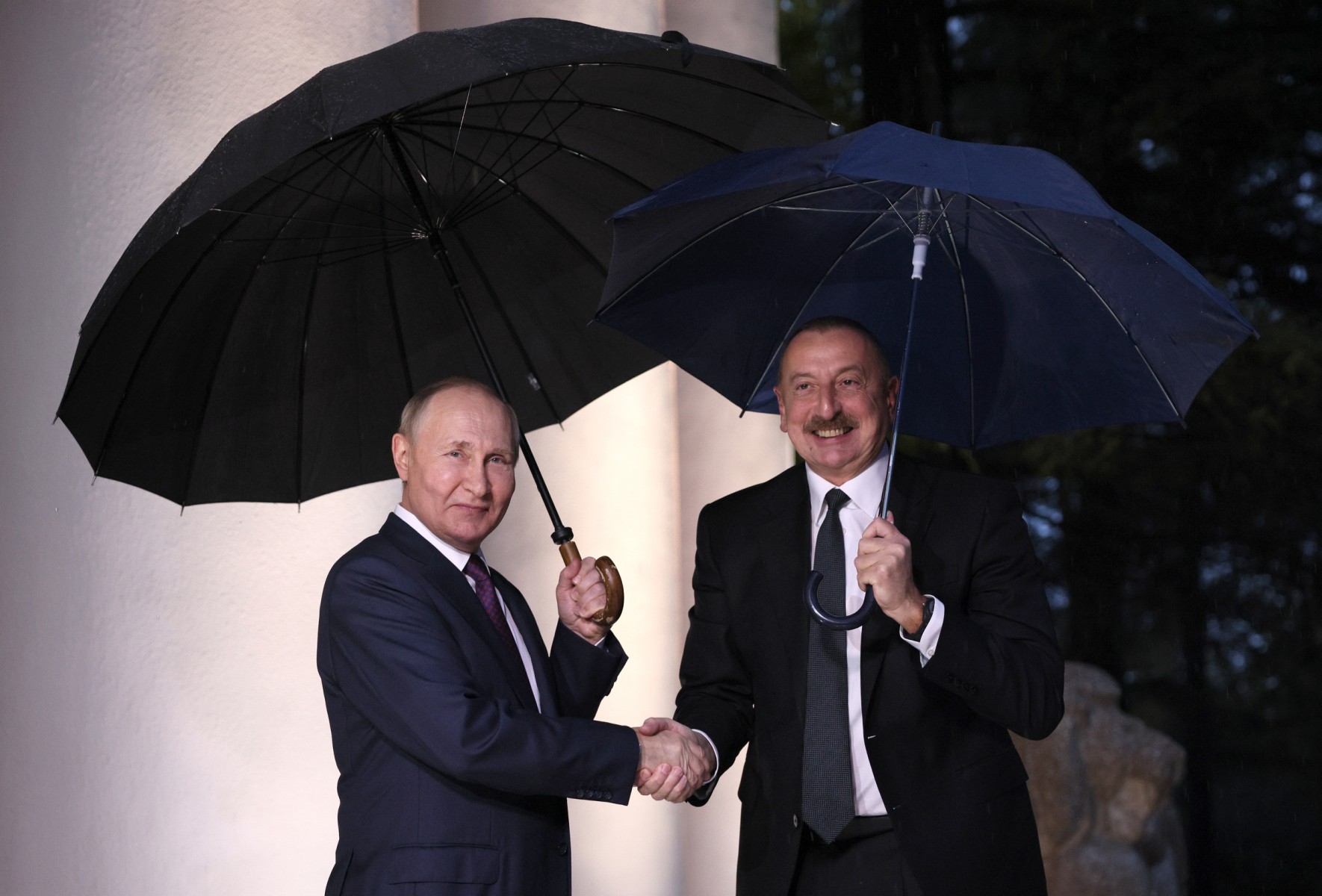 Sommet Russie-Arménie-Azerbaïdjan : Poutine veut réaffirmer l'influence russe dans le Caucase