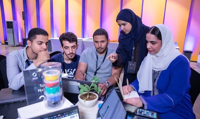 Les universités saoudiennes en tête du Hackathon de l’innovation industrielle d’Oxagon