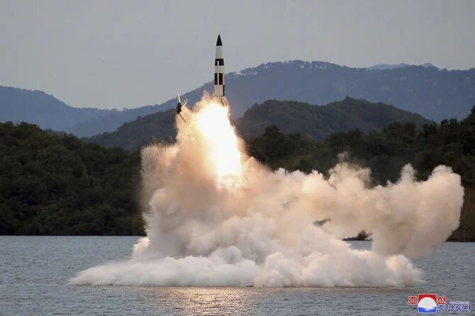La Corée du Nord tire un nouveau missile et multiplie les manoeuvres à la frontière Sud