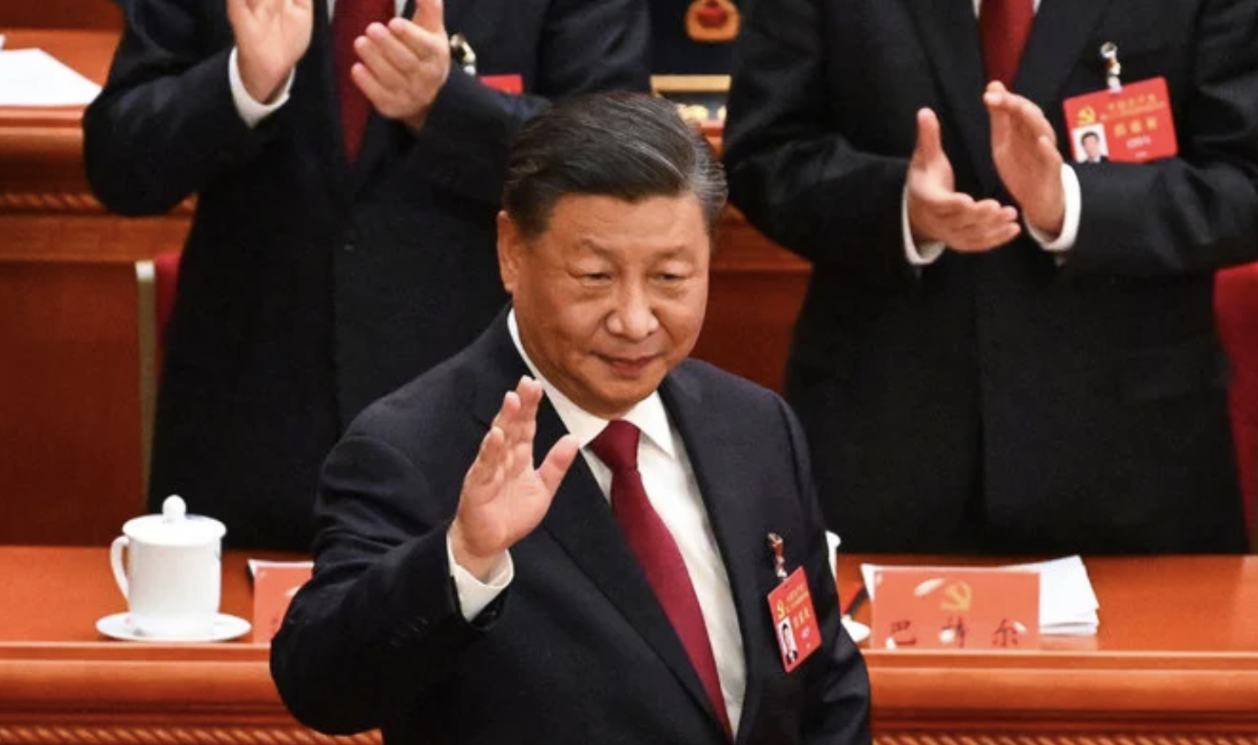 Au congrès du PCC, Xi Jinping s'offre un tonnerre d'applaudissements