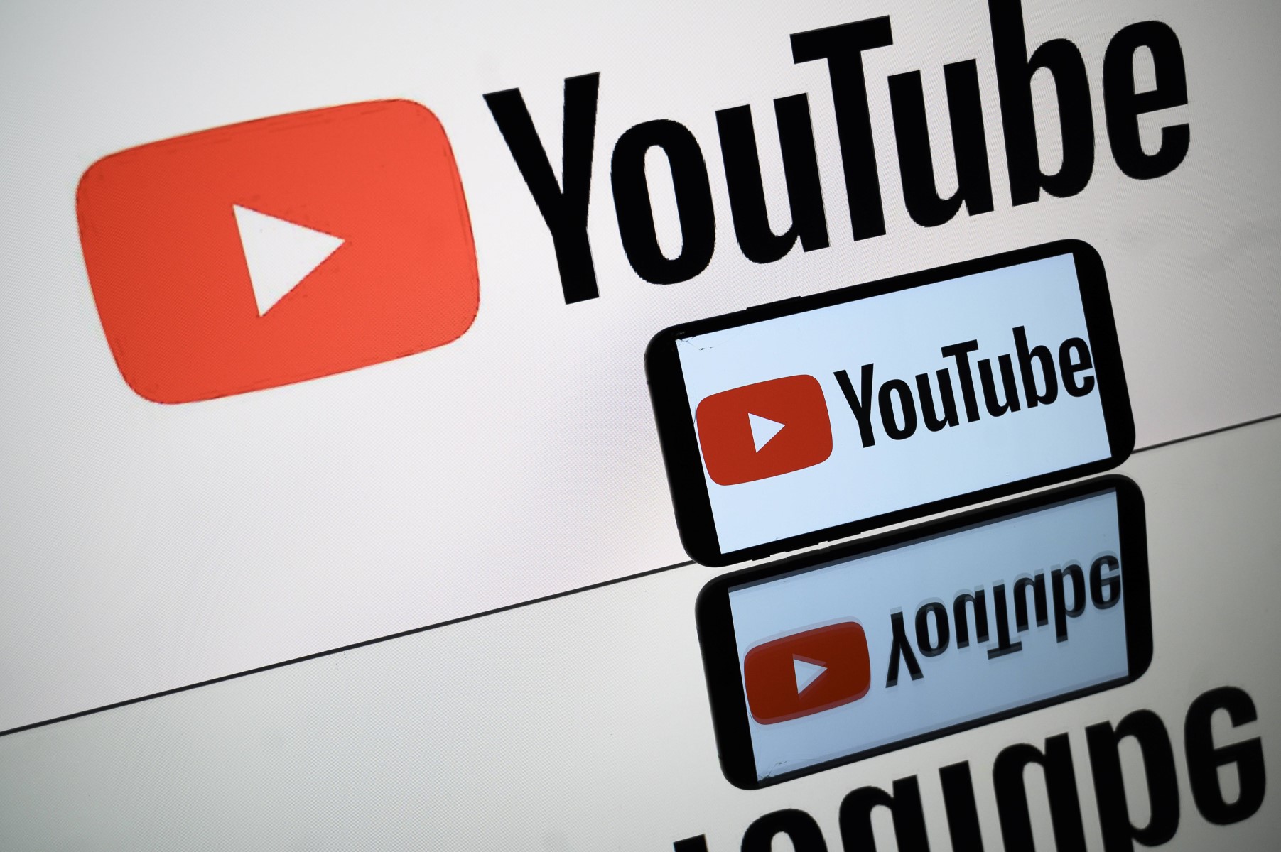 YouTube va désormais certifier les comptes de médecins