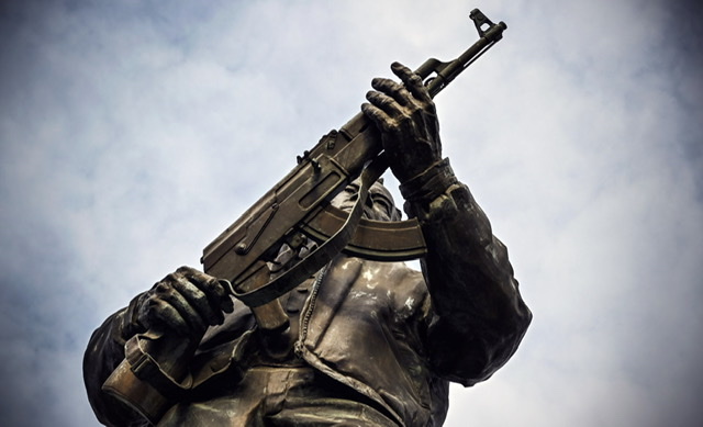 Montée en puissance du soutien militaire de l'UE à l'Ukraine