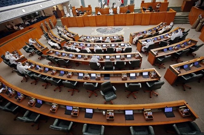 Le Koweït nomme de nouveaux ministres du Pétrole et des Affaires étrangères lors d'un remaniement ministériel