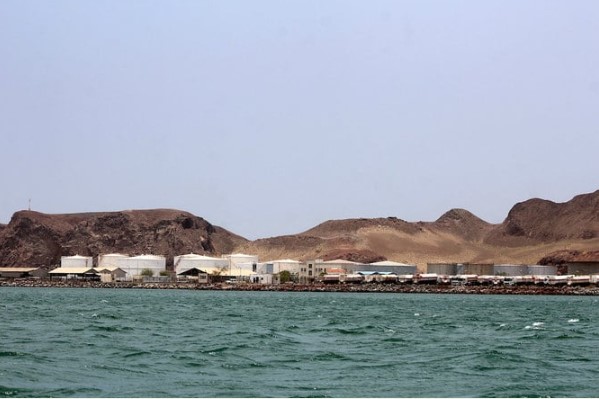 L'ONU et la communauté internationale condamnent l'attaque de drones houthis contre un terminal pétrolier yéménite