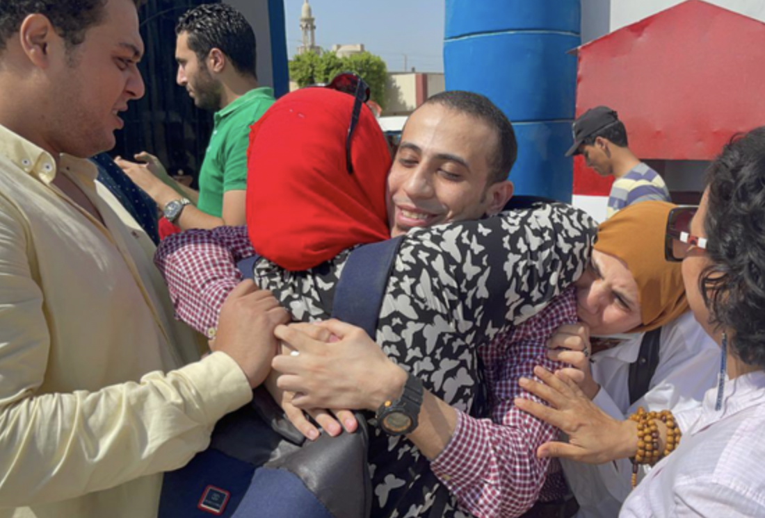 En Égypte, le Comité de la grâce présidentielle remet cinquante prisonniers en liberté