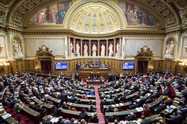 Le Sénat veut marquer de son empreinte la loi sur l'assurance chômage