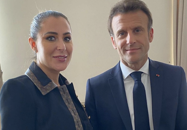 Magali Berdah avec le président Emmanuel Macron (compte Instagram @magaliberdah)