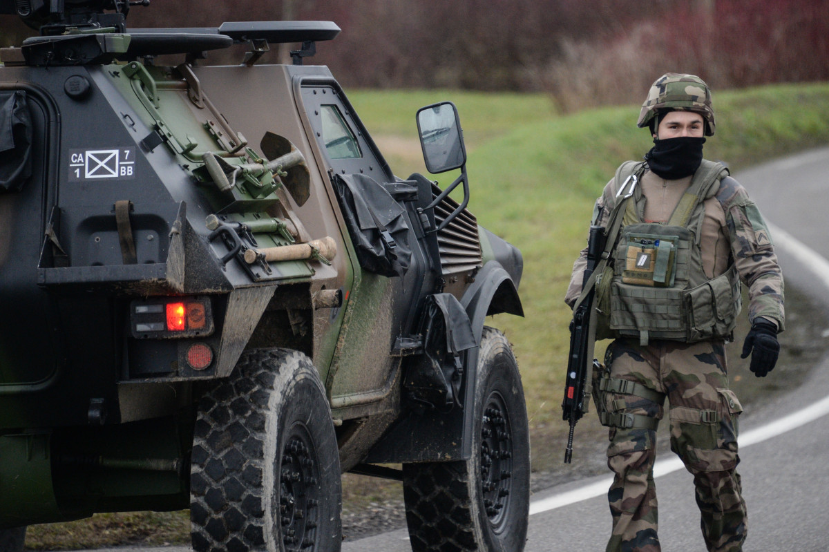 Otan: Paris renforce sa présence militaire sur le flanc Est avec chars et blindés