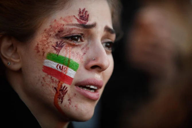 Ces filles sont l'avenir de l'Iran... ce régime assassin appartient au passé