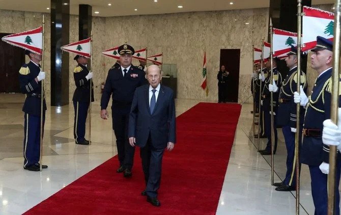 Le président libanais sortant laisse derrière lui le pouvoir vacant