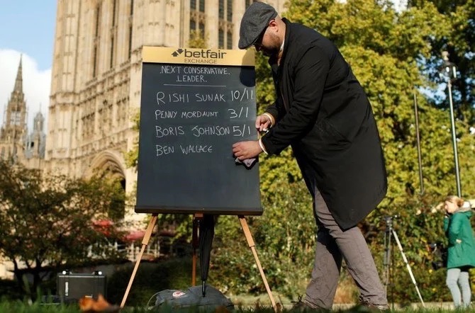 Avec la démission de Liz Truss, le mandat du Parti conservateur touche à sa fin