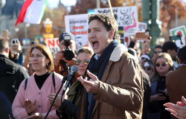 Canada: Trudeau manifeste pour soutenir la contestation en Iran