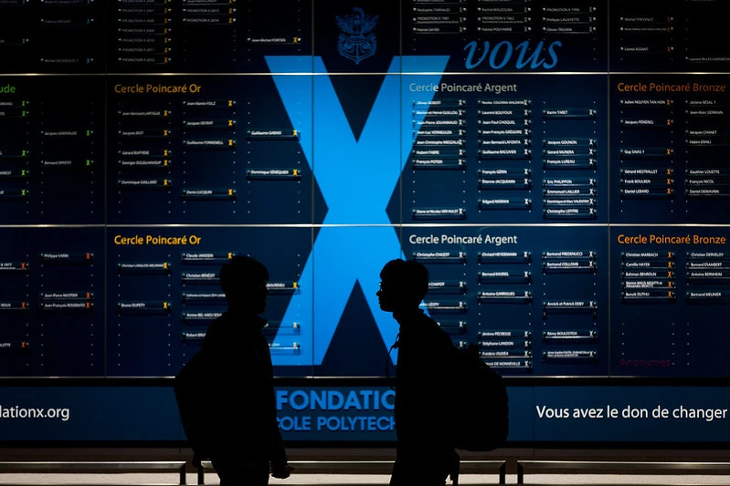 Deux étudiants marocains de l’X, médaillés d’or et d’argent à un concours international de mathématique