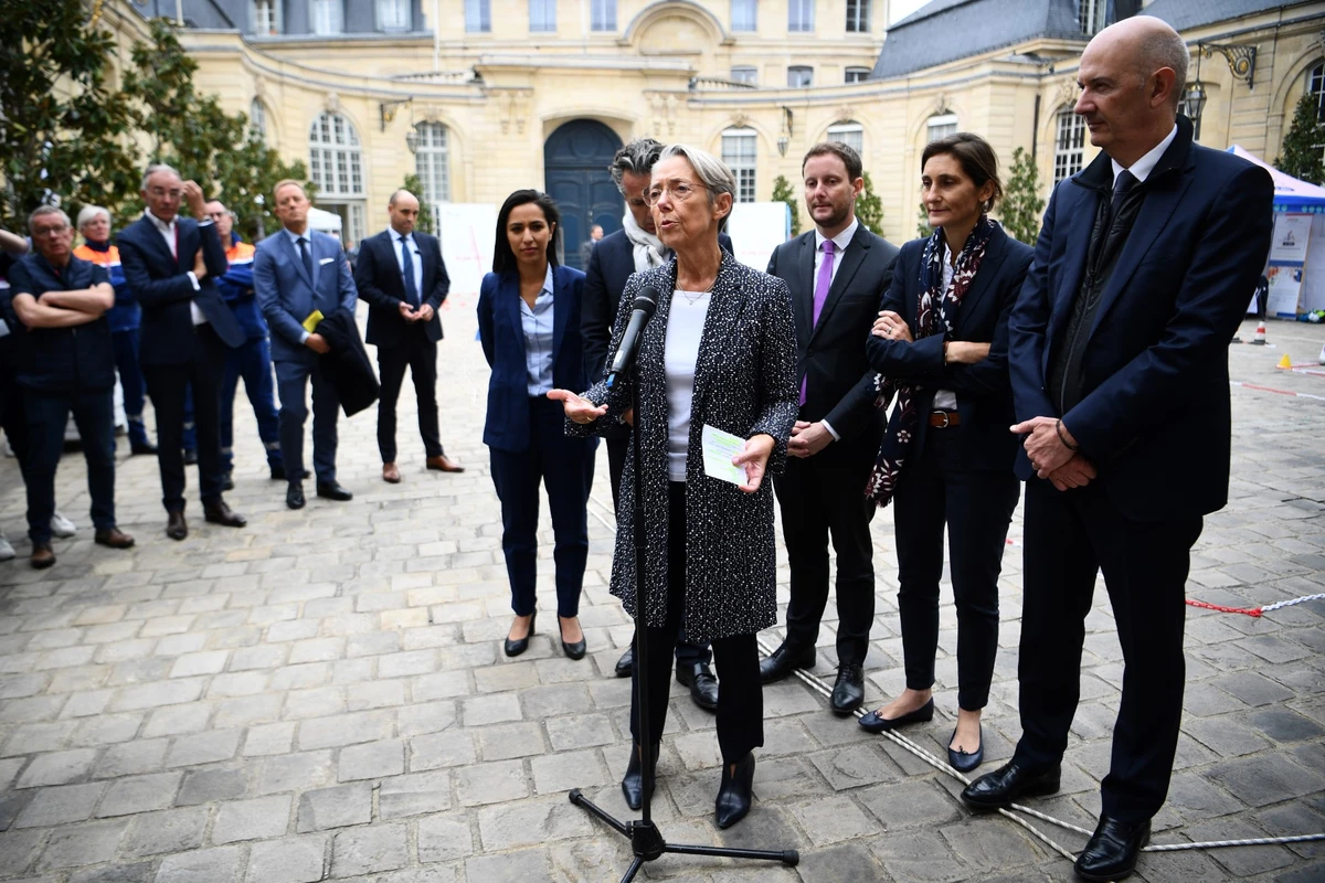 Rentrée parlementaire: les enjeux pour chaque force politique