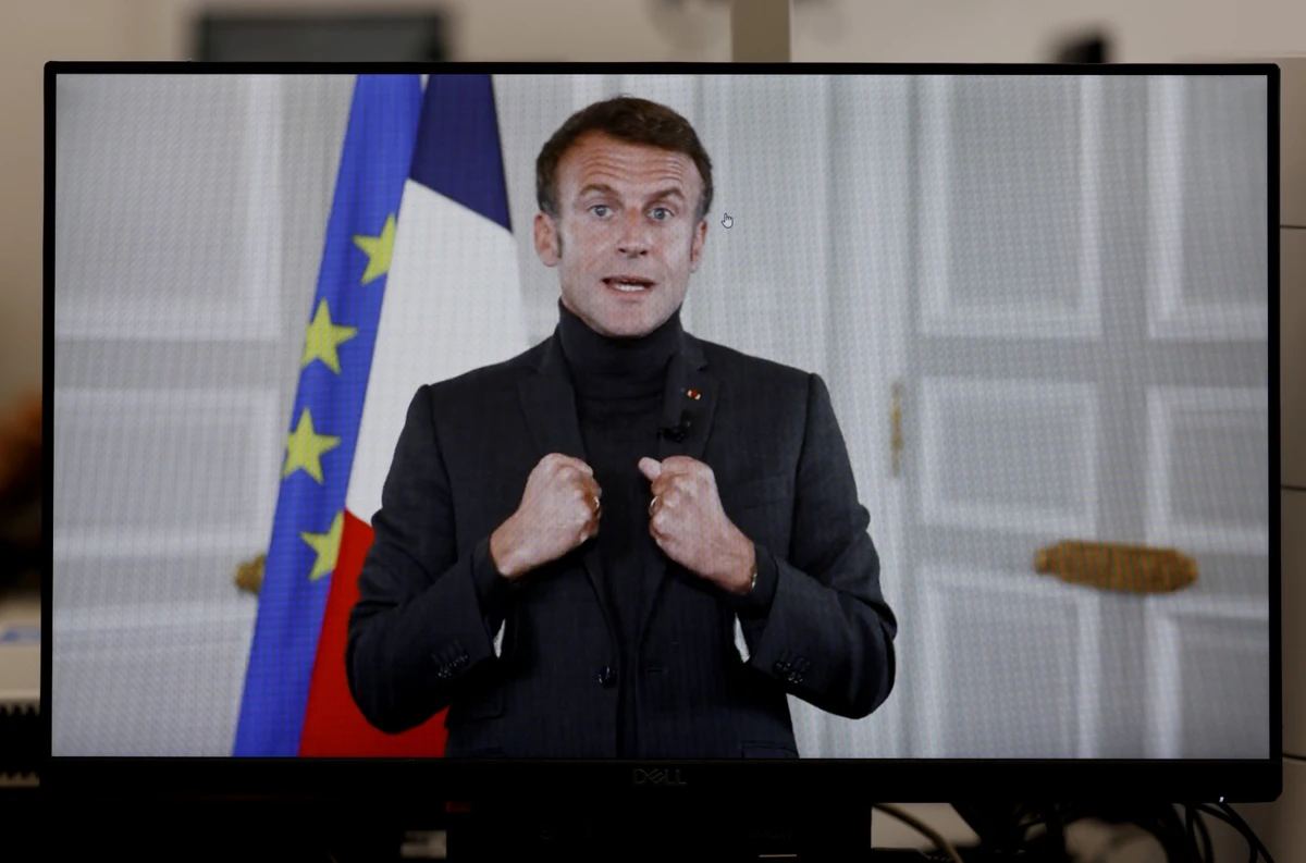 Macron appelle les Français à participer au CNR «contre tous les blocages»