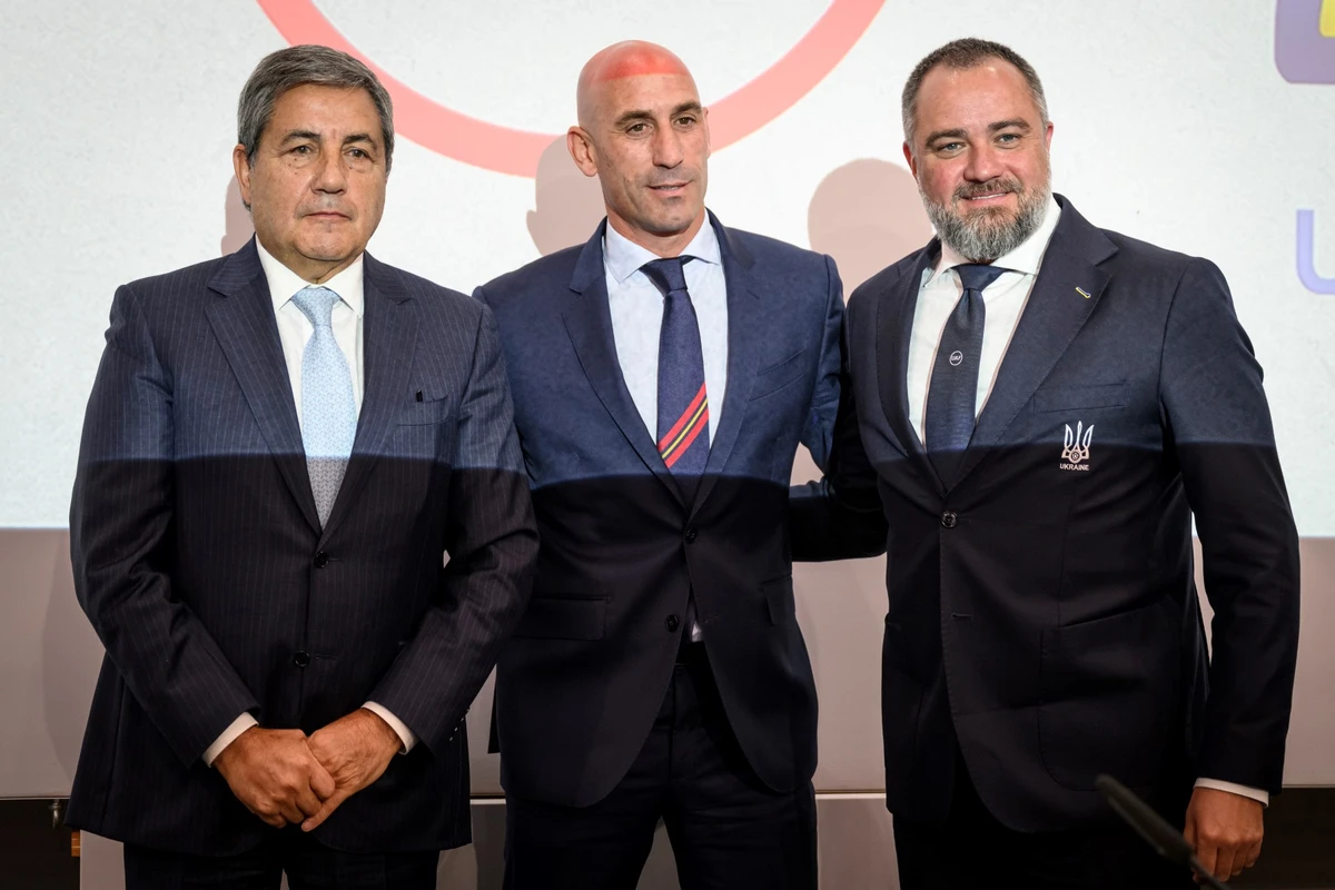 Mondial-2030: Espagne et Portugal intègrent l'Ukraine à leur candidature