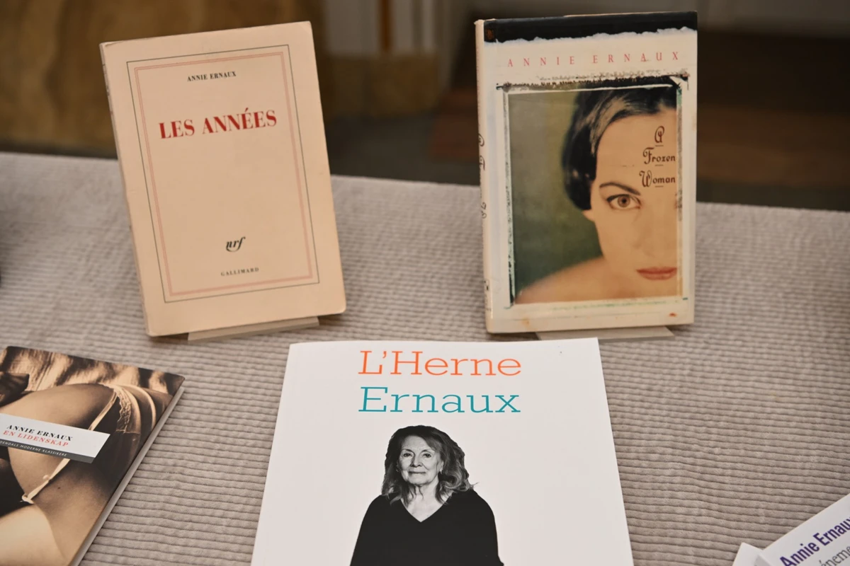 Le Nobel de littérature à Annie Ernaux, première Française lauréate
