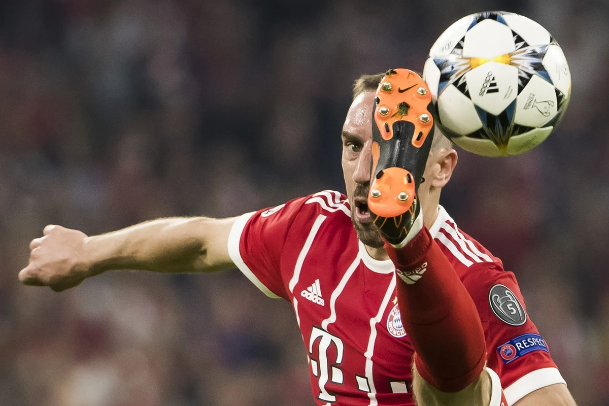 Foot: Ribéry, ex star des Bleus et du Bayern, raccroche officiellement
