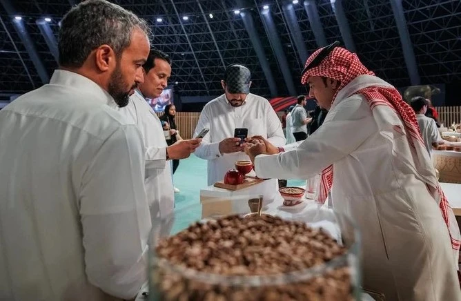 Les agriculteurs et les producteurs locaux se distinguent au festival du café saoudien