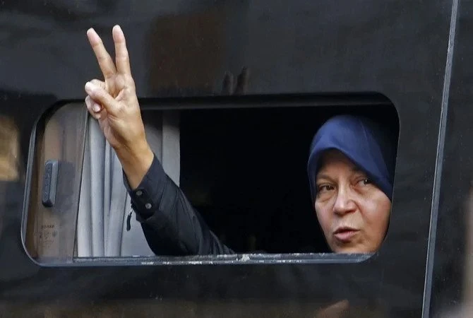 Iran: la fille de Rafsandjani accusée de «propagande»
