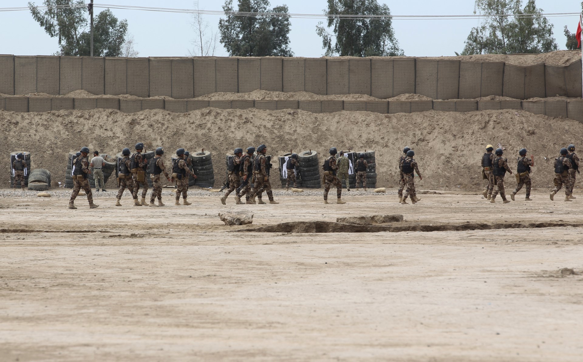 L'Irak envisage de rétablir le service militaire