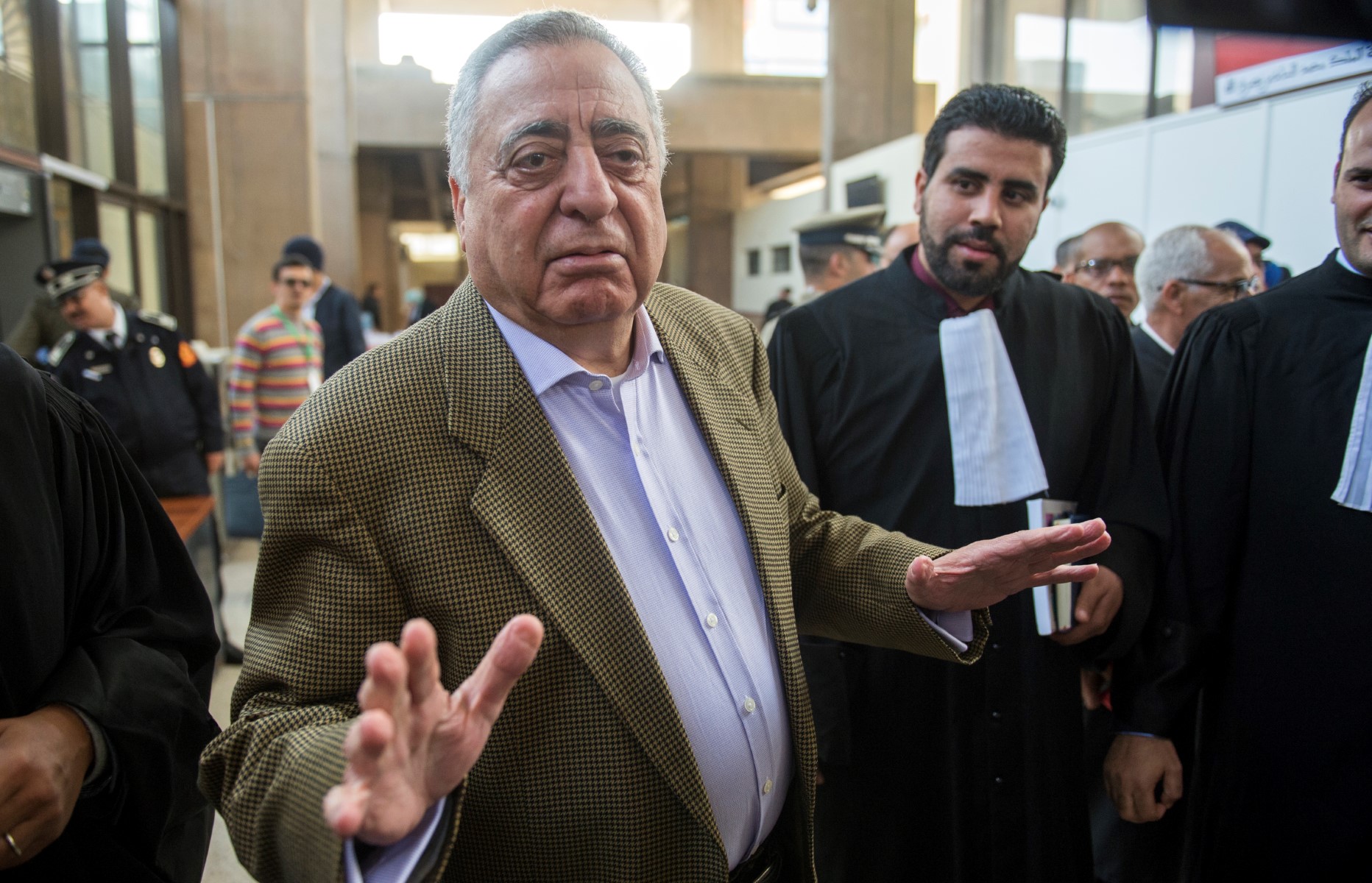 Maroc: Un célèbre avocat, ex-ministre des Droits de l'Homme, arrêté et incarcéré