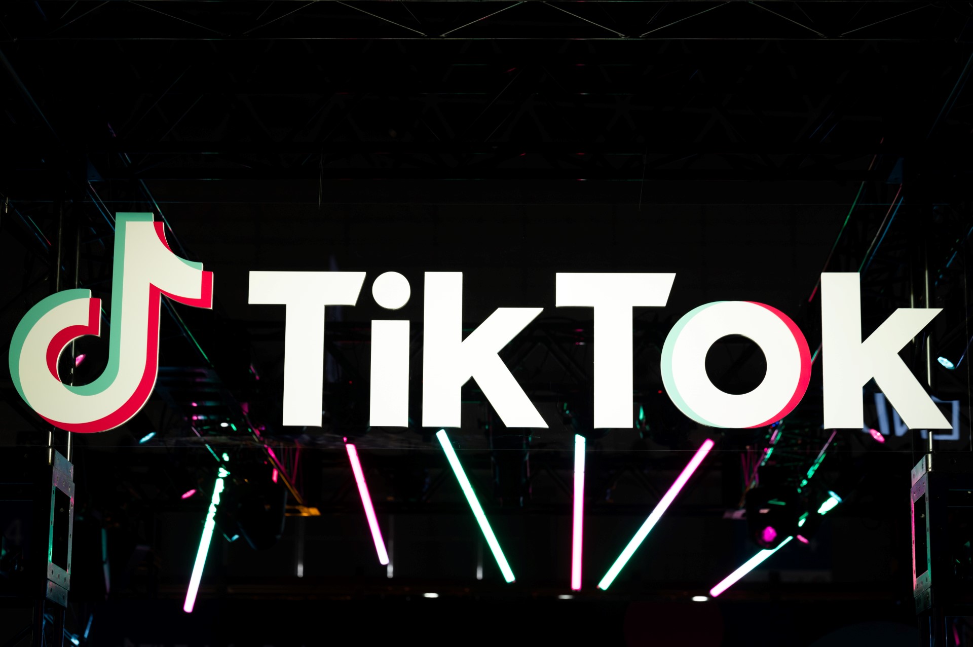 Les jeunes américains, proie facile de la désinformation électorale sur TikTok