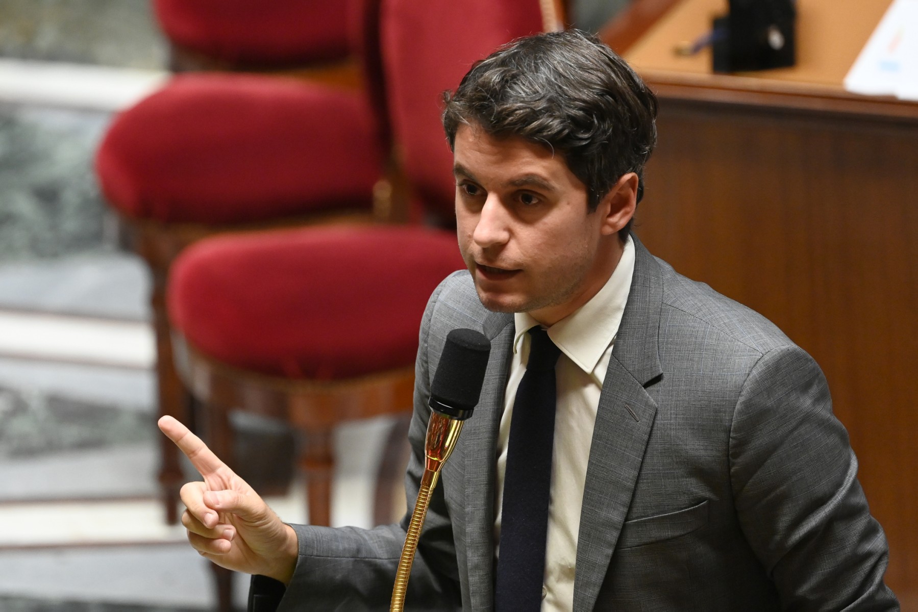 France: Le gouvernement présente son deuxième budget rectificatif avec de nouvelles aides